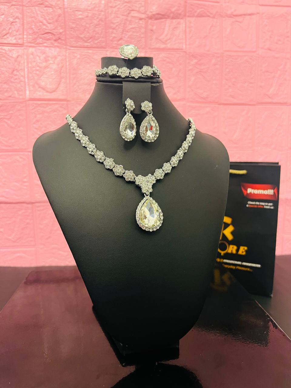 photo_2024-12-14_05-13-46